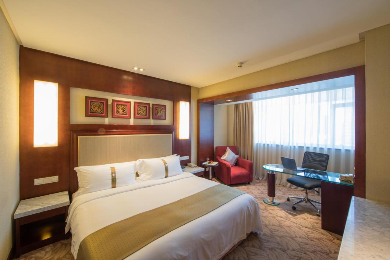 Holiday Inn Hangzhou City Center Екстер'єр фото