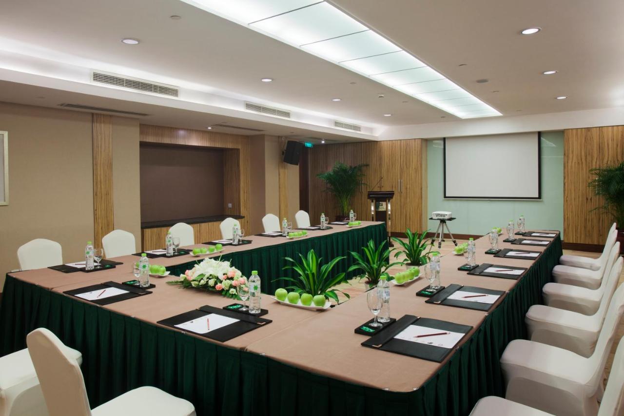 Holiday Inn Hangzhou City Center Екстер'єр фото