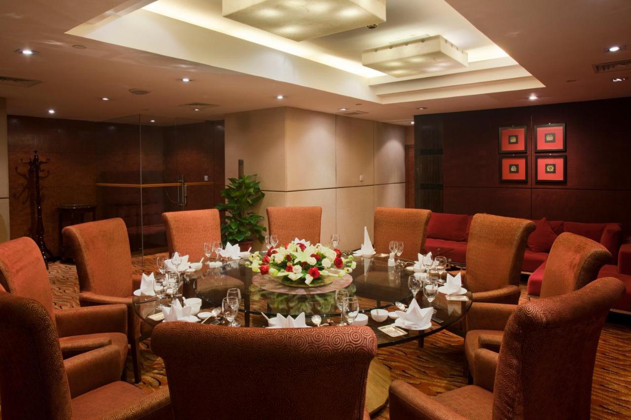 Holiday Inn Hangzhou City Center Екстер'єр фото