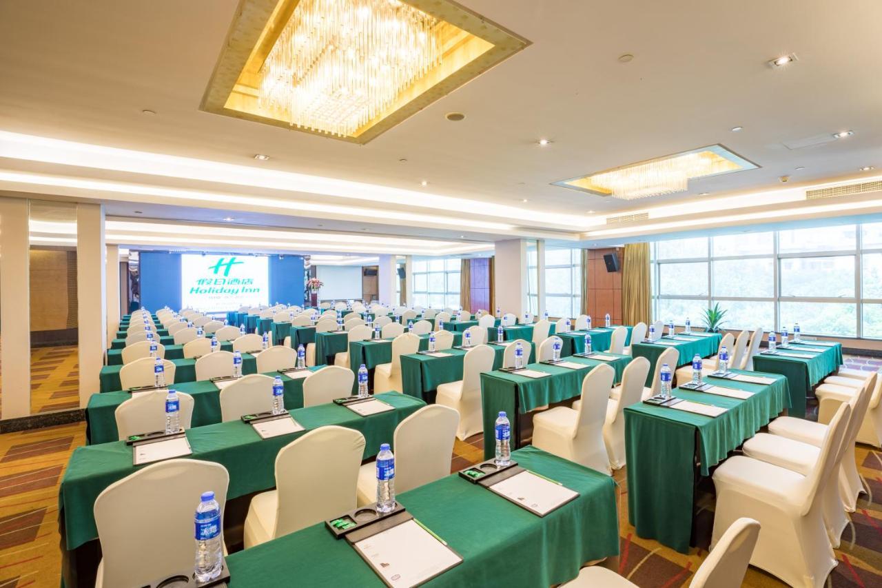 Holiday Inn Hangzhou City Center Екстер'єр фото